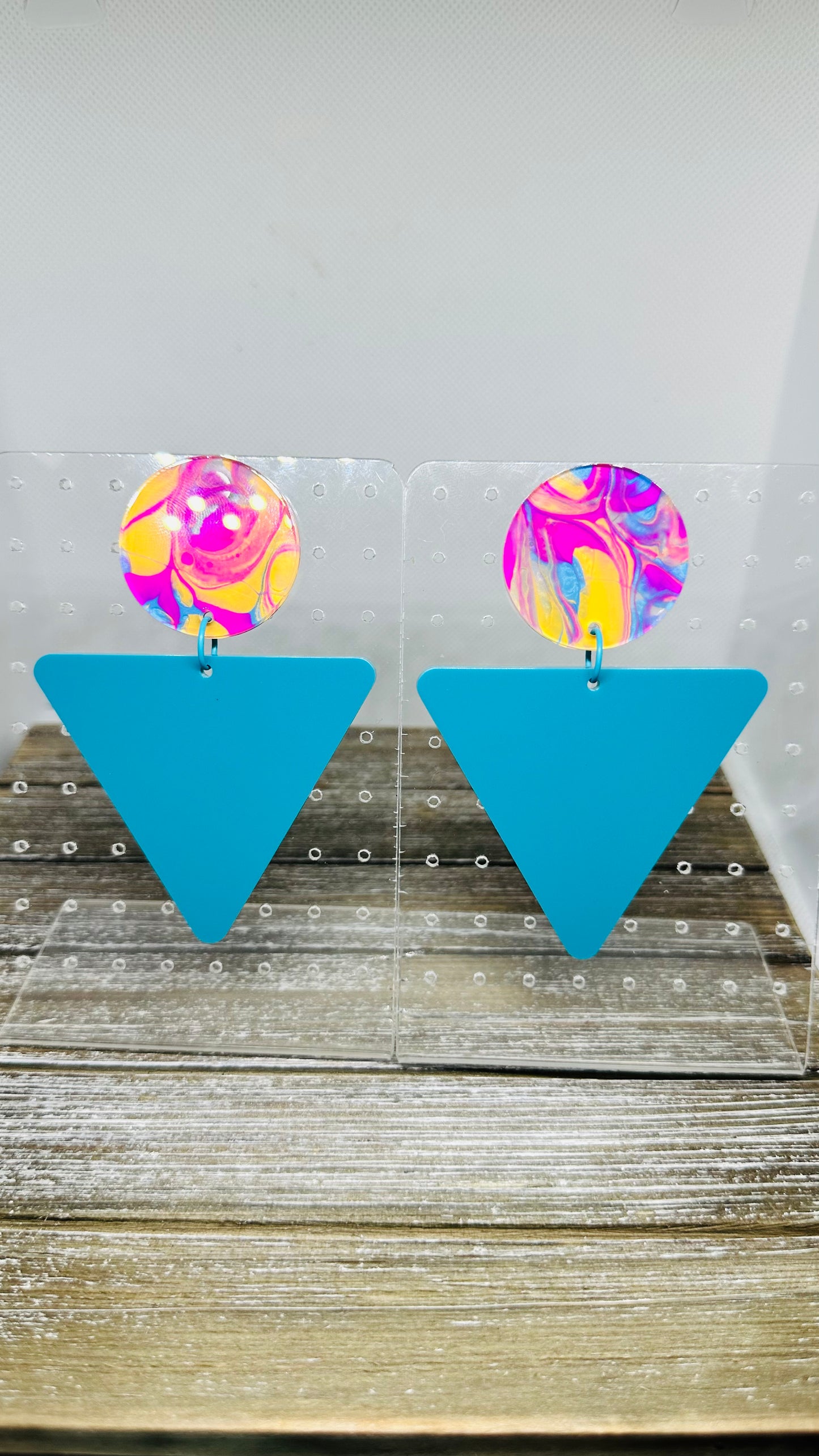 New Triangular Vibe Stud Earrings