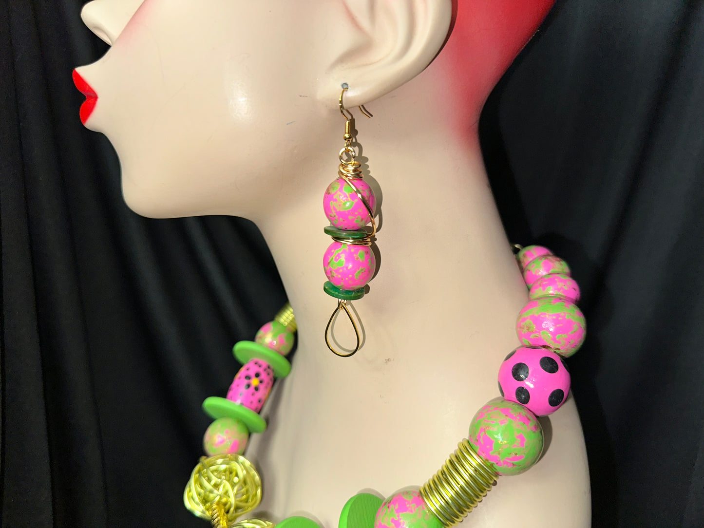 Dutchess Chunky Necklace and Earrings set - Pink, Green, Gold