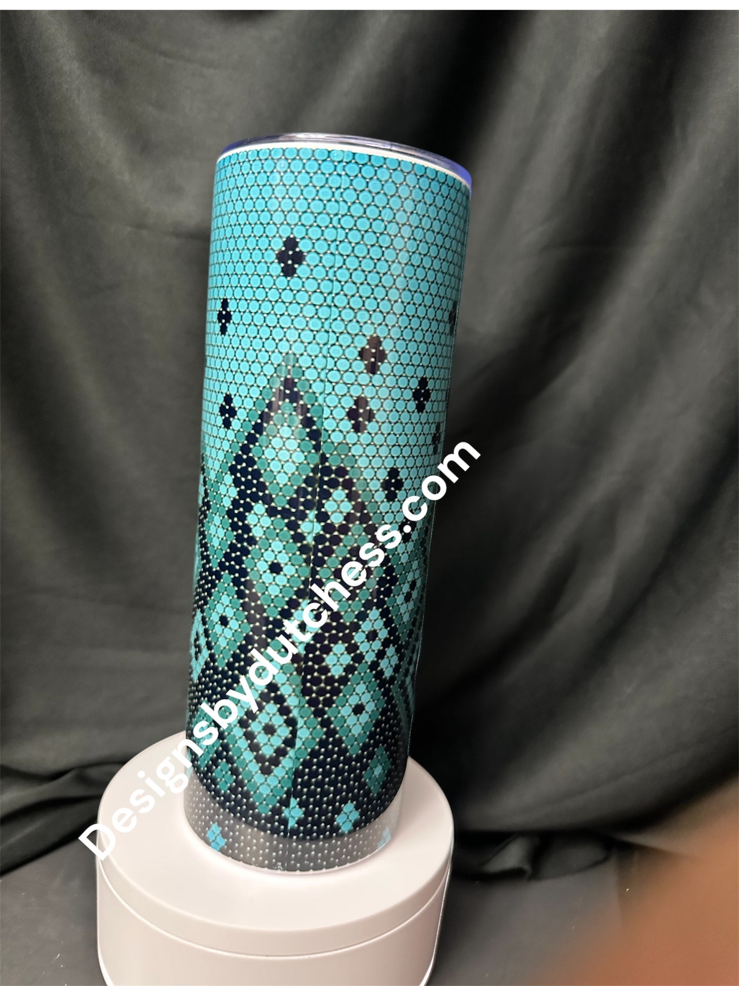 Queen Dutchess #3 Bling Rhinestone Template Tumbler SS16. Tumbler Size 20oz.