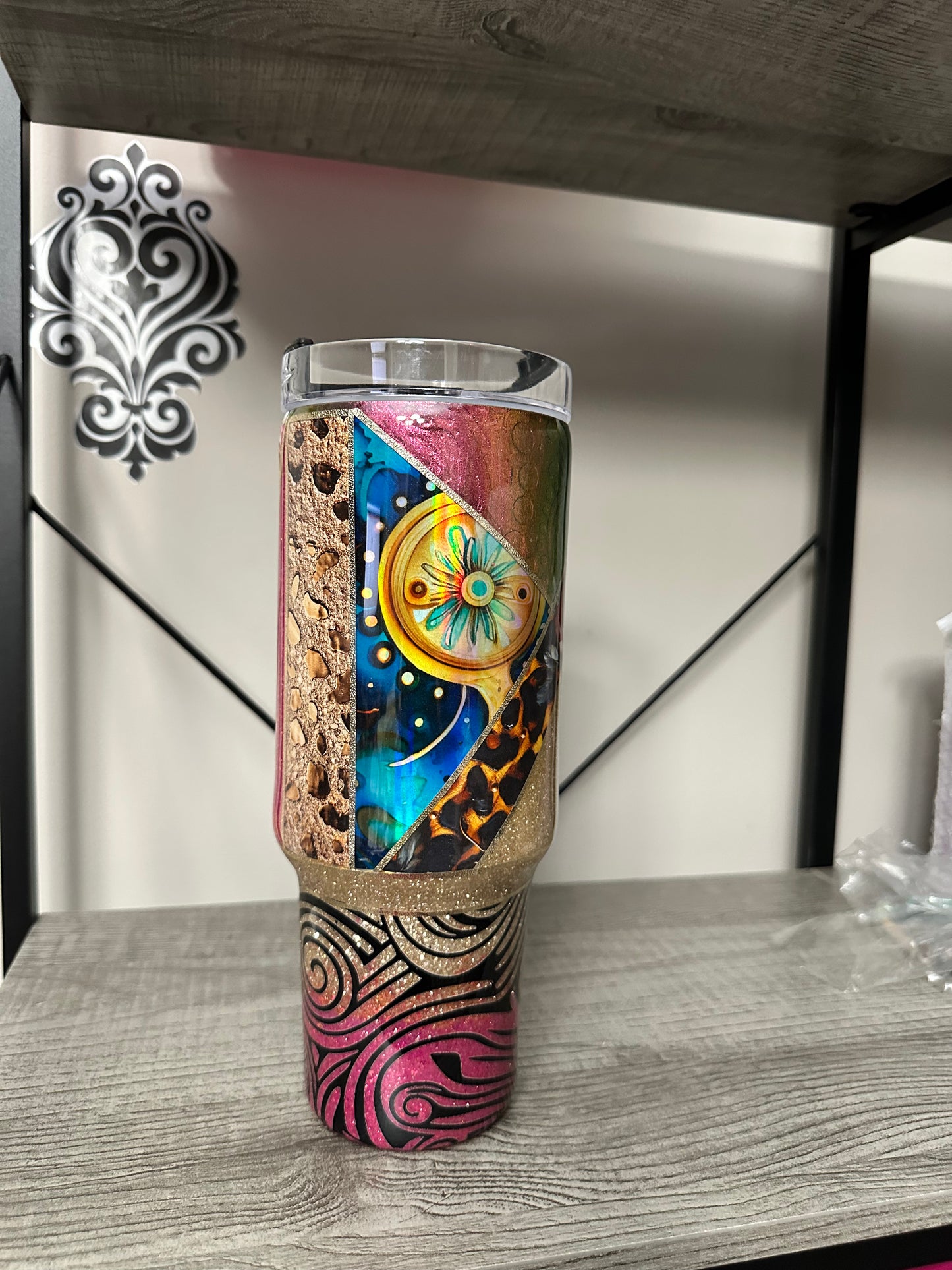 Regina win Tumbler 40 oz handle