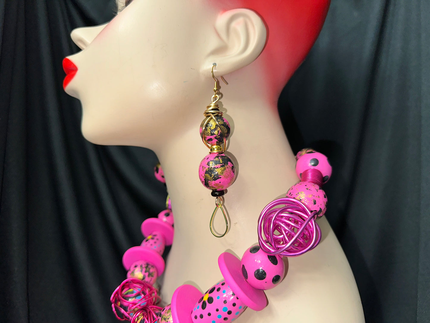 Dutchess Chunky Necklace and Earrings set - Pink, Gold, Black